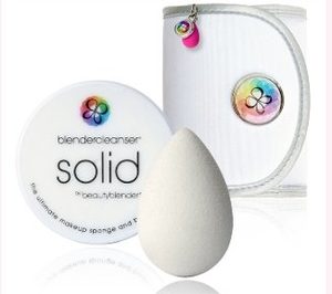 2 Art Beauty Distribucion entra en concurso