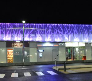 Grupo MCI ilumina el centro comercial Mondevillage