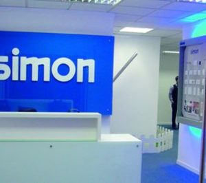 Simon crea una filial en Perú
