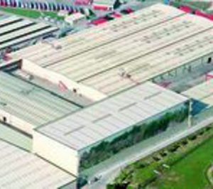 Madrid pierde su fábrica y asume servicios en Coca-Cola