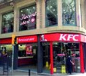 Restauravia concluye la reforma de otro de sus KFC en Barcelona