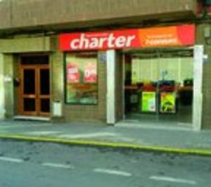Consum suma cinco franquicias Charter en dos meses