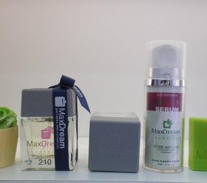 Global New Cosmetic introduce MaxDream en Canarias