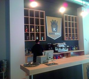 Un nuevo franquiciado inaugura el primer Kubo King de Alicante