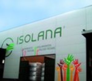 Isolana pone en marcha tres showroom