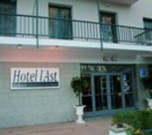 Un hotel gerundense reabre bajo nueva propiedad