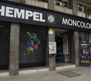 Hempel transforma la tienda de pintura en la Boutique del Color