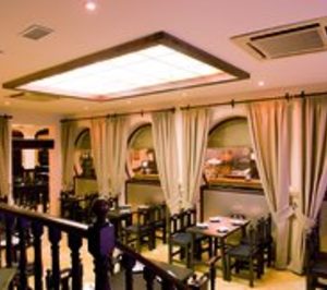 Bodegas Mezquita firma un acuerdo de colaboración con BBVA