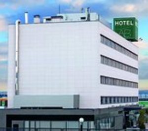 AC Hotels by Marriott desafilia dos establecimientos madrileños