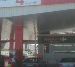 Carrefour Express adopta nueva imagen en las gasolineras