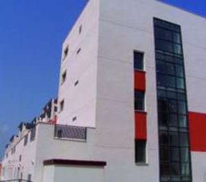 Aros Arnaiz pone en marcha su hotel de Vera