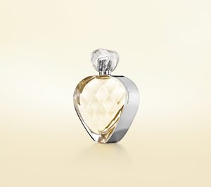 Elizabeth Arden lanza la versión ligera de Untold