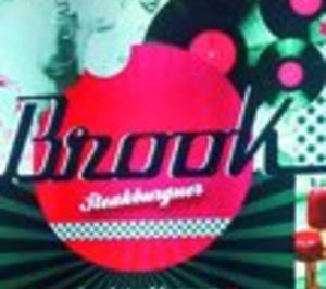 Brook Steakburger prepara su expansión en franquicia