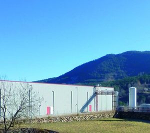 Esteban Espuña compra una fábrica en Barcelona