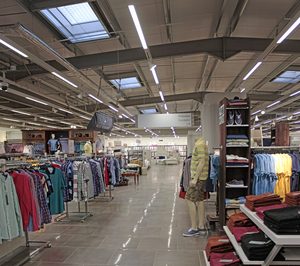 Lledó ilumina la nueva tienda de Marks&Spencer 