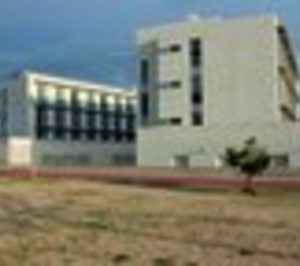 Madrid sacará a licitación tres centros para mayores