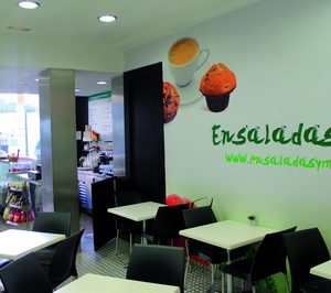 Revive Juice Bars y Ensaladas y + alcanzan un acuerdo de colaboración
