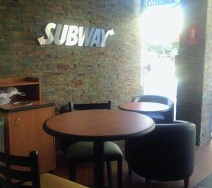 Un multifranquiciado abre su cuarto Subway en Ibiza