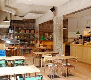 Sandwichez consolida su presencia en Barcelona