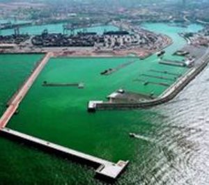 Los tráficos de Valenciaport se estancan hasta julio