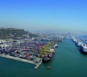 El puerto de Barcelona registra el quinto mejor mes de su historia