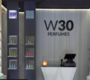 Woman 30 añade 3 tiendas a su red de perfumerías
