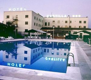 El hotel Castilla estudia su reforma bajo la gestión de ADH