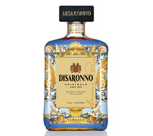 Disaronno se viste de Versace