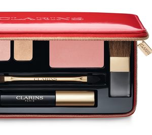 Clarins lanza un estuche de belleza para la Navidad