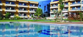 El Galatea acuerda pasar a ser un hotel de temporada