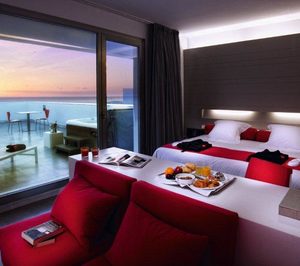 Seis hoteleros crean la plataforma comercial Único Cabo de Gata