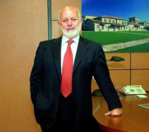 La familia fundadora compra el 100% del Grupo J. García Carrión