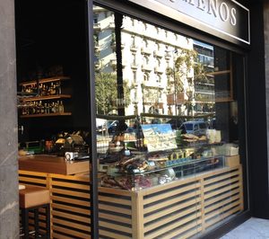 Más Q Menos abre su sexto local en Barcelona