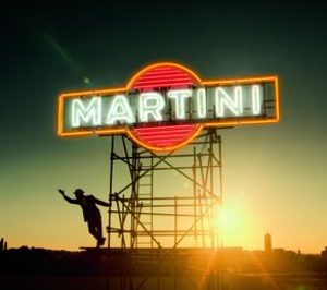 Bacardi estrena campañas para Martini y Bacardi