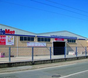 Bigmat pisa el acelerador