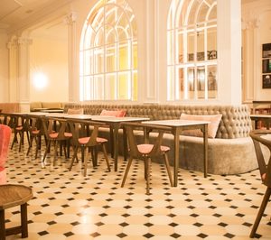 Lateral llega a Barcelona