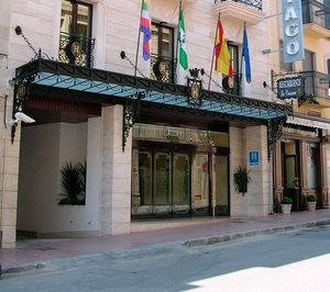 Sercotel comercializa el hotel linarense Santiago