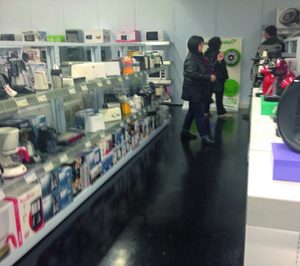 San Luis clausura otra tienda Menaje del Hogar