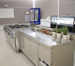 Indorama compra una planta a Polypex