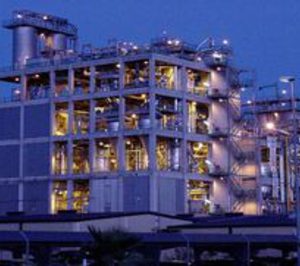 Cepsa quiere salir del negocio del PET