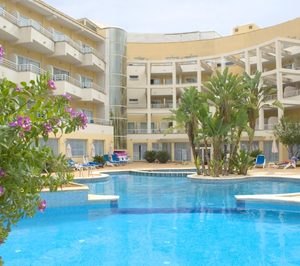 El Grupotel Acapulco se reforma y amplía