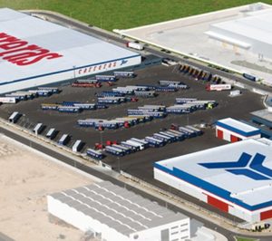 Carreras se hace fuerte en gran consumo