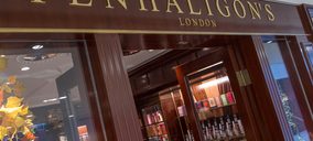 Puig compra dos empresas de fragancias de lujo y entra en distribución