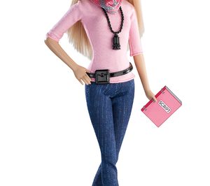 Mattel lanza Barbie directora de cine