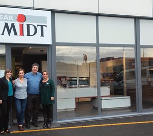 Schmidt Cocinas suma su tercera apertura consecutiva