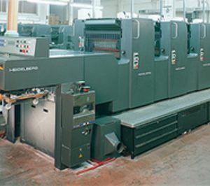 Argraf lucha por mantener el liderazgo