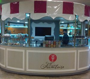 Mamá Framboise aterriza en Barajas  