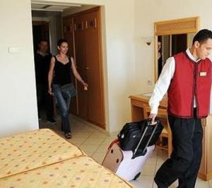 Las pernoctaciones hoteleras aumentaron un 2,4% interanual en el mes de marzo
