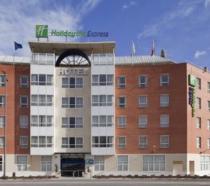 Vendidos dos hoteles Holiday Inn Express en la Comunidad Valenciana al grupo francés B&B Hotels