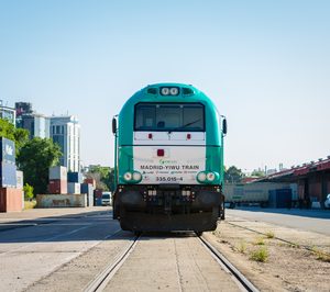 Parte otro tren con destino a China
